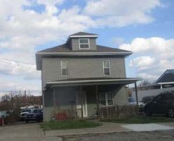 Pre-foreclosure in  EASY ST Uniontown, PA 15401