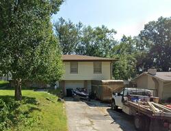 Pre-foreclosure in  S 165TH AVE Omaha, NE 68130