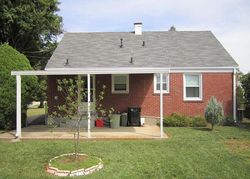 Pre-foreclosure in  YORKSHIRE BLVD Louisville, KY 40220