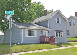 Pre-foreclosure in  N 1ST AVE Marshalltown, IA 50158