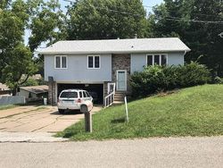 Pre-foreclosure in  BUELL ST Muscatine, IA 52761