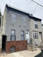 Pre-foreclosure in  N 42ND ST Philadelphia, PA 19104