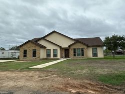 Pre-foreclosure in  GREEN ST Poth, TX 78147