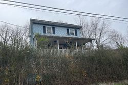 Pre-foreclosure in  GRACY RD Pottsville, PA 17901