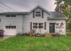 Pre-foreclosure in  BRANCH AVE Painesville, OH 44077