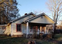 Pre-foreclosure in  TATHAM ST Andrews, NC 28901