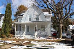 Pre-foreclosure Listing in BRANCH ST HARTFORD, WI 53027