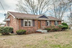 Pre-foreclosure Listing in THOMAS CT GREENBRIER, TN 37073