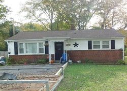 Pre-foreclosure Listing in PLUM POINT RD HUNTINGTOWN, MD 20639