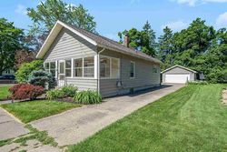 Pre-foreclosure in  7TH ST Jackson, MI 49203