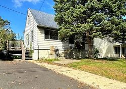 Pre-foreclosure in  ROSEWOOD DR Keyport, NJ 07735