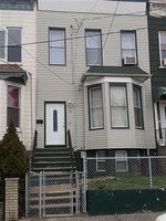 Pre-foreclosure in  ORIENT AVE Jersey City, NJ 07305