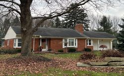 Pre-foreclosure in  AYRSHIRE DR Bloomfield Hills, MI 48302