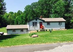 Pre-foreclosure in  WAYLAND RD Diamond, OH 44412