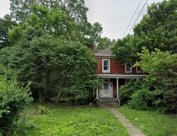 Pre-foreclosure in  MYSTIC AVE Cincinnati, OH 45216