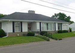 Pre-foreclosure in  JACKSON AVE Chillicothe, OH 45601