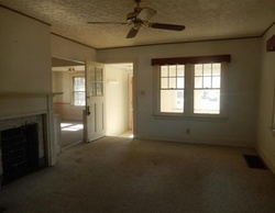 Pre-foreclosure in  W KEMPER RD Cincinnati, OH 45246