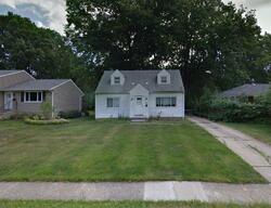 Pre-foreclosure in  ADALINE DR Stow, OH 44224