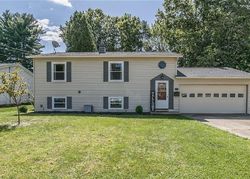 Pre-foreclosure in  MARHOFER AVE Stow, OH 44224