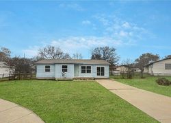 Pre-foreclosure in  PATRICIA CIR Killeen, TX 76543