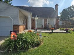Pre-foreclosure in  FIRWOOD DR Columbus, OH 43229