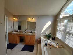 Pre-foreclosure in  BROWNSTONE DR Norristown, PA 19401