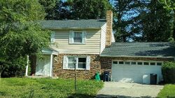 Pre-foreclosure in  CHESTERTON DR Upper Marlboro, MD 20774