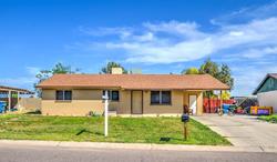 Pre-foreclosure in  W ORAIBI DR Phoenix, AZ 85027