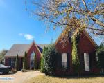 Pre-foreclosure in  WRENWOOD DR Horn Lake, MS 38637