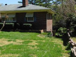 Pre-foreclosure in  WOODVIEW AVE Spartanburg, SC 29306