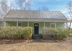 Pre-foreclosure in  DRUMMOND ST Woodruff, SC 29388