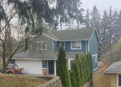 Pre-foreclosure in  GATEWAY TER Everett, WA 98203