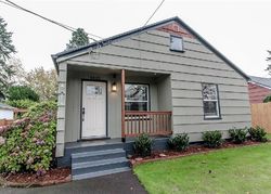 Pre-foreclosure in  TACOMA AVE S Tacoma, WA 98444