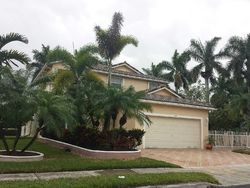 Pre-foreclosure in  SW 8TH ST Hollywood, FL 33025