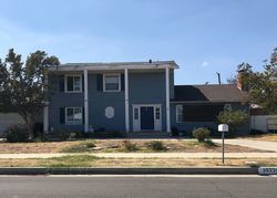 Pre-foreclosure in  OAK PARK AVE Northridge, CA 91325