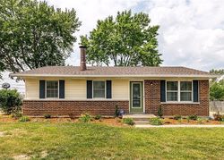 Pre-foreclosure in  CRUMS LN Jeffersonville, IN 47130