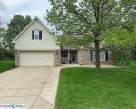 Pre-foreclosure in  SUSSEX DR Zionsville, IN 46077