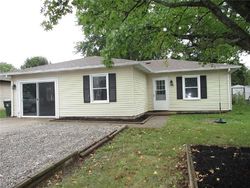 Pre-foreclosure in  SCHAEFER DR Hope, IN 47246