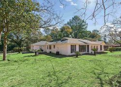 Pre-foreclosure in  PINE ST Daphne, AL 36526