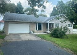 Pre-foreclosure in  S SUNNYSIDE DR Blue Mound, IL 62513