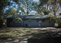 Pre-foreclosure in  CARLETON DR Baton Rouge, LA 70802