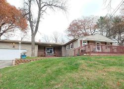 Pre-foreclosure in  MORTON ST Creve Coeur, IL 61610