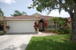 Pre-foreclosure in  MICHIGAN ISLE RD Lake Worth, FL 33467