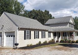 Pre-foreclosure Listing in RUNAROUND LN SUTHERLAND, VA 23885