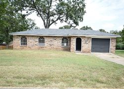 Pre-foreclosure in  ROSEWOOD DR Sallisaw, OK 74955