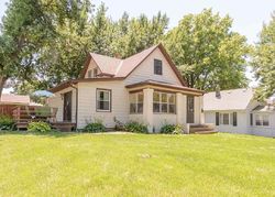 Pre-foreclosure in  R ST Omaha, NE 68107