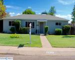 Pre-foreclosure in  W ECHO LN Phoenix, AZ 85051