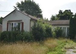 Pre-foreclosure in  LITTLESTOWN RD Hanover, PA 17331