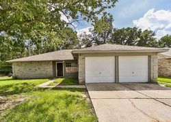 Pre-foreclosure in  BARRYGATE DR Spring, TX 77373