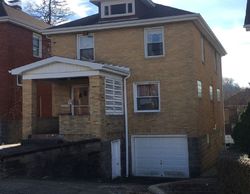 Pre-foreclosure in  IVYGLEN ST Pittsburgh, PA 15227